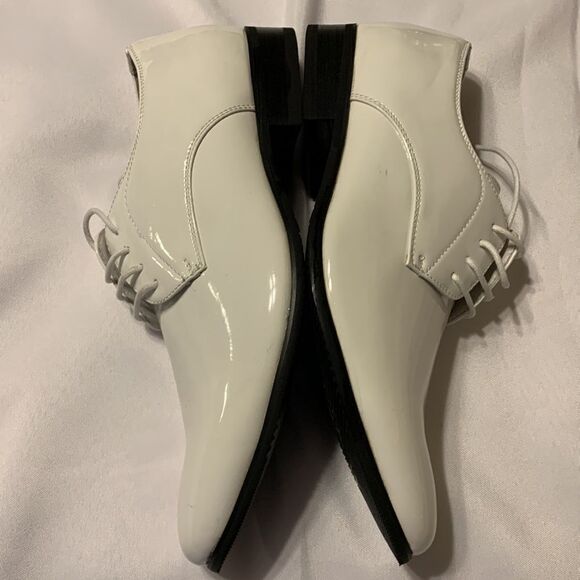 Bruno Marc size 11 white tuxedo shoes. NWOT never worn main image 5